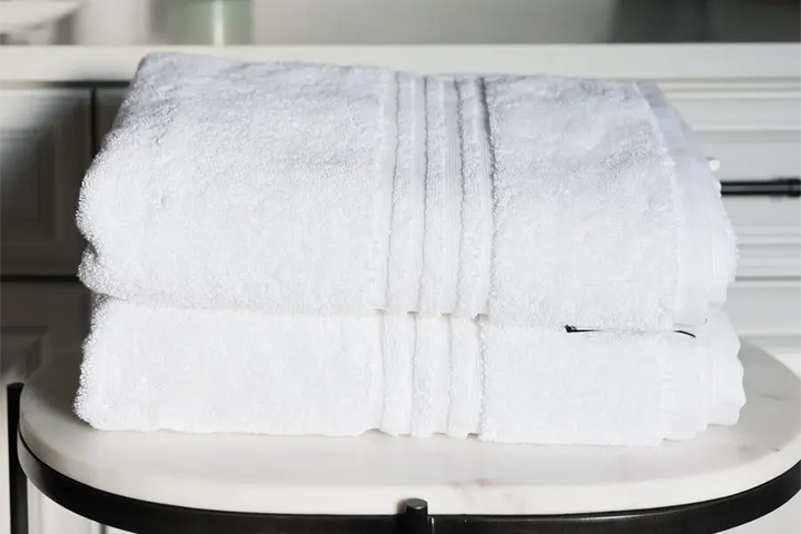Grace™ Collection Ultra Plush Two Bath Towel Bundle